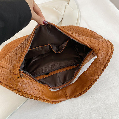 Evie | Stylish Woven Hobo Bag