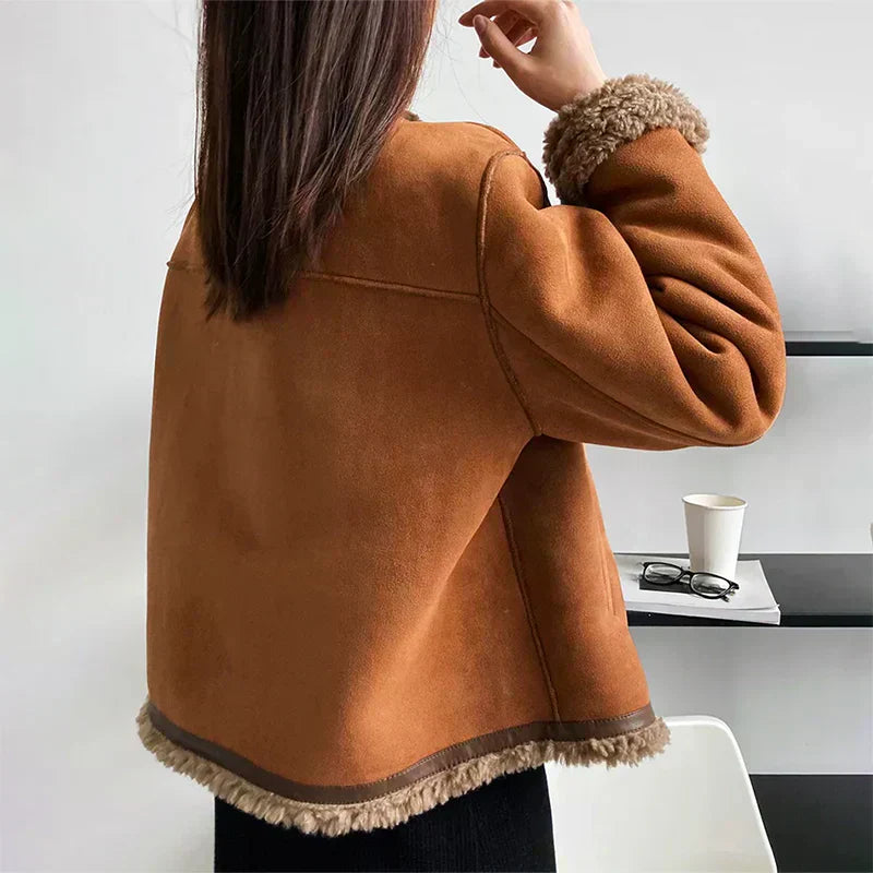 Evelyn | Stylish Button-Front Fleece-Lined Jacket