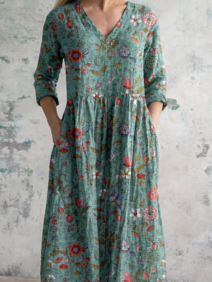 Evelyn | Stylish V-Neck Floral Dress